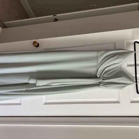 Jenny Yoo Amara Morning Mist Size 6 - Picture 2 of 5